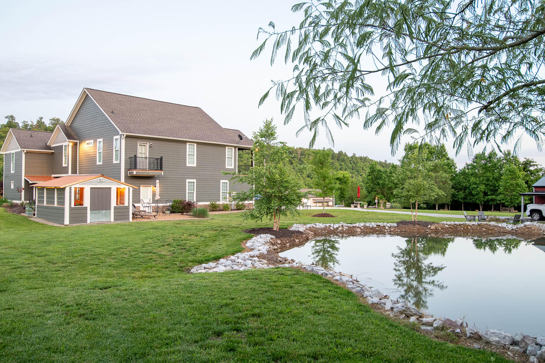 3015 Cherokee Valley Road