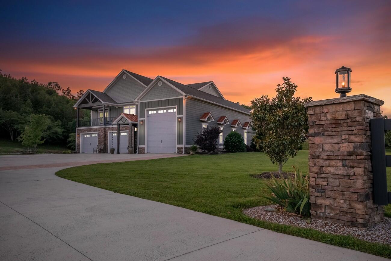3015 Cherokee Valley Road