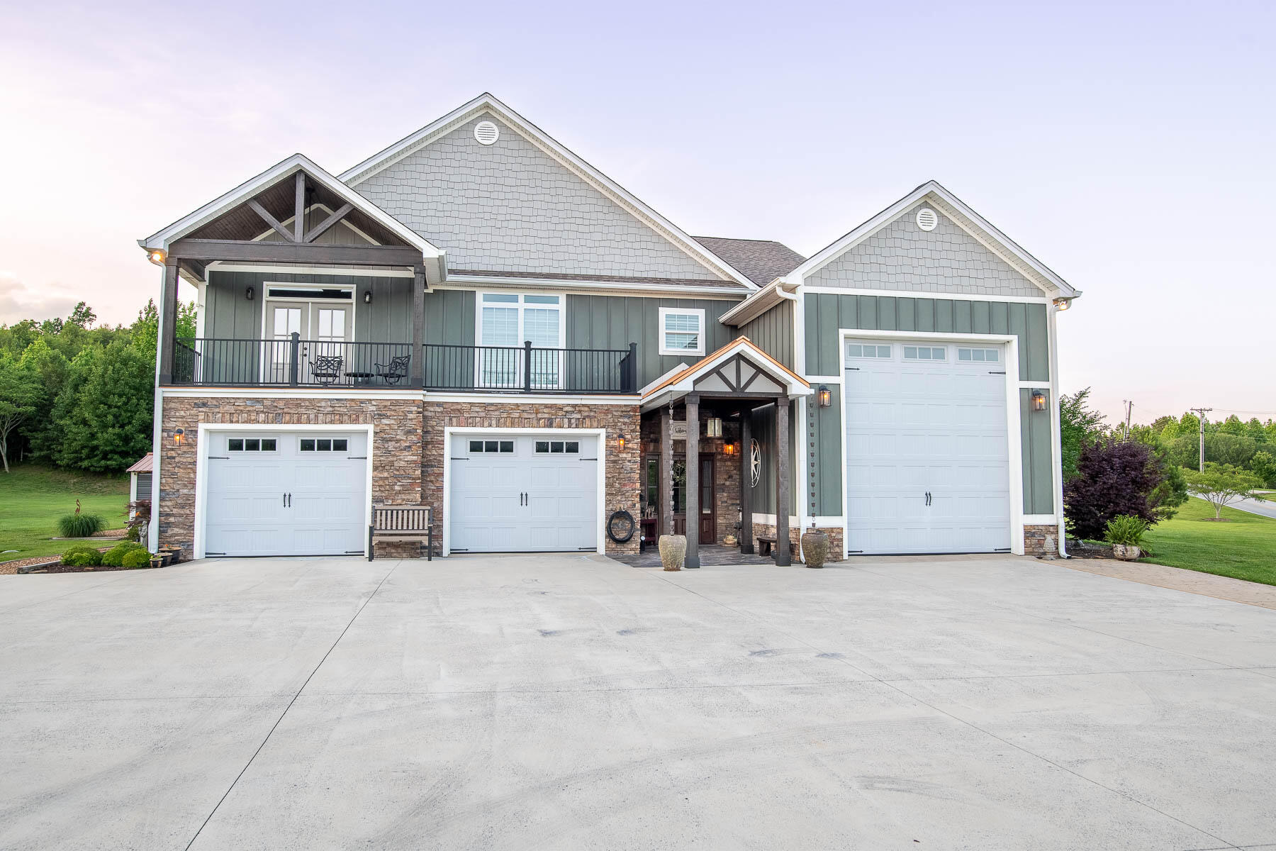 3015 Cherokee Valley Road