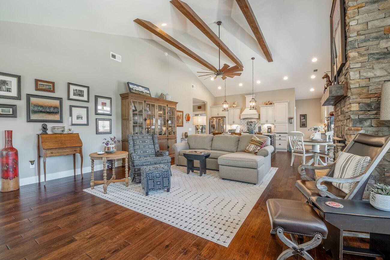 3015 Cherokee Valley Road