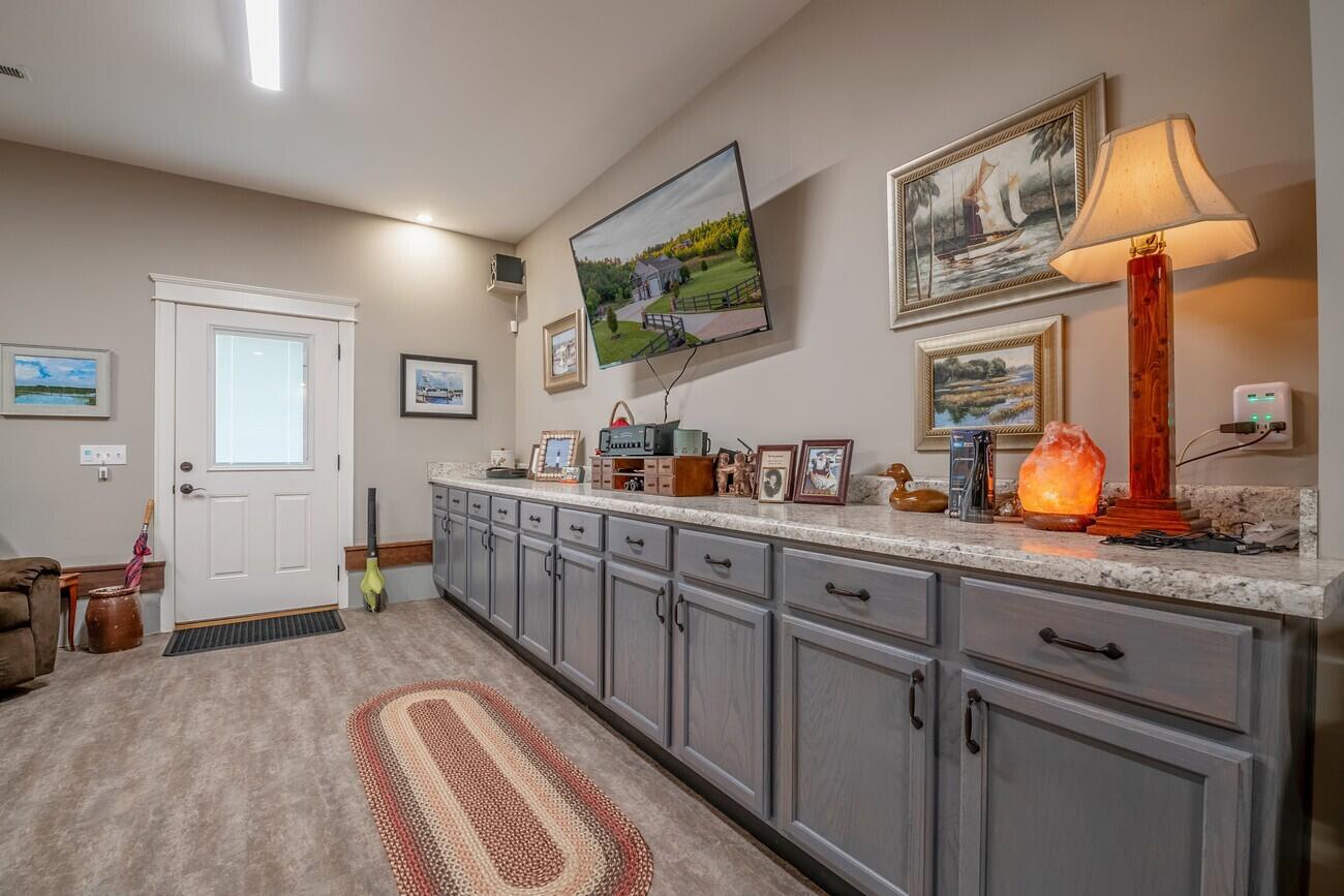 3015 Cherokee Valley Road