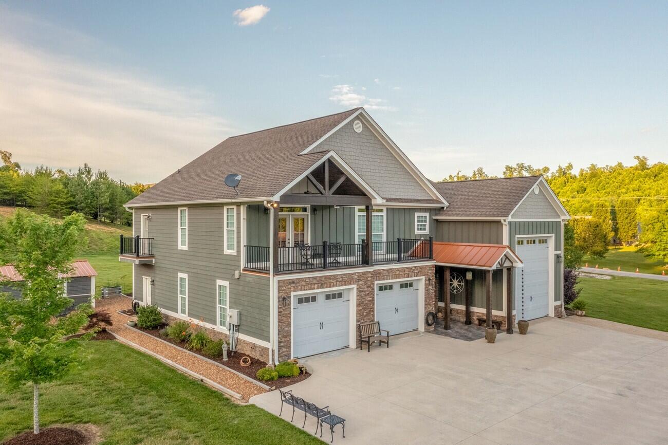 3015 Cherokee Valley Road