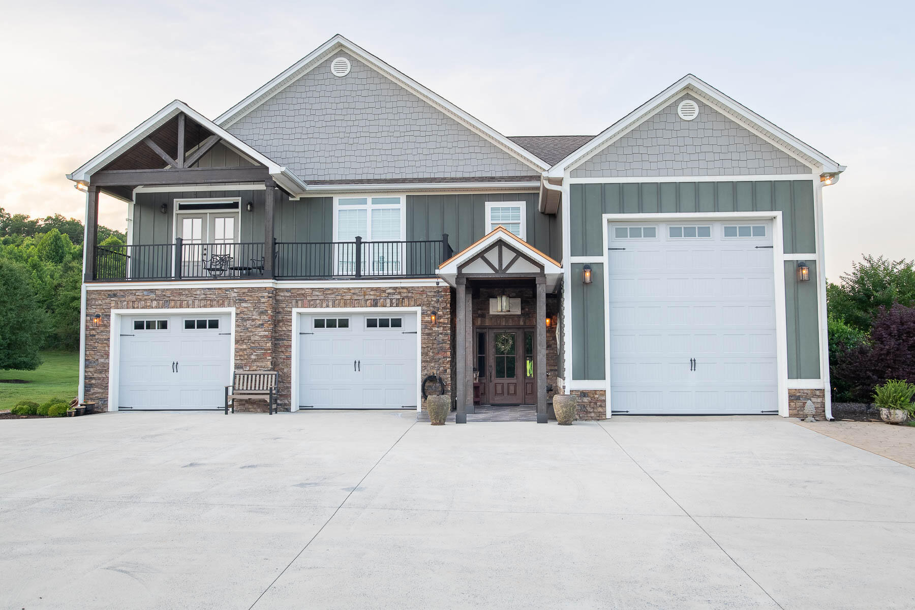 3015 Cherokee Valley Road