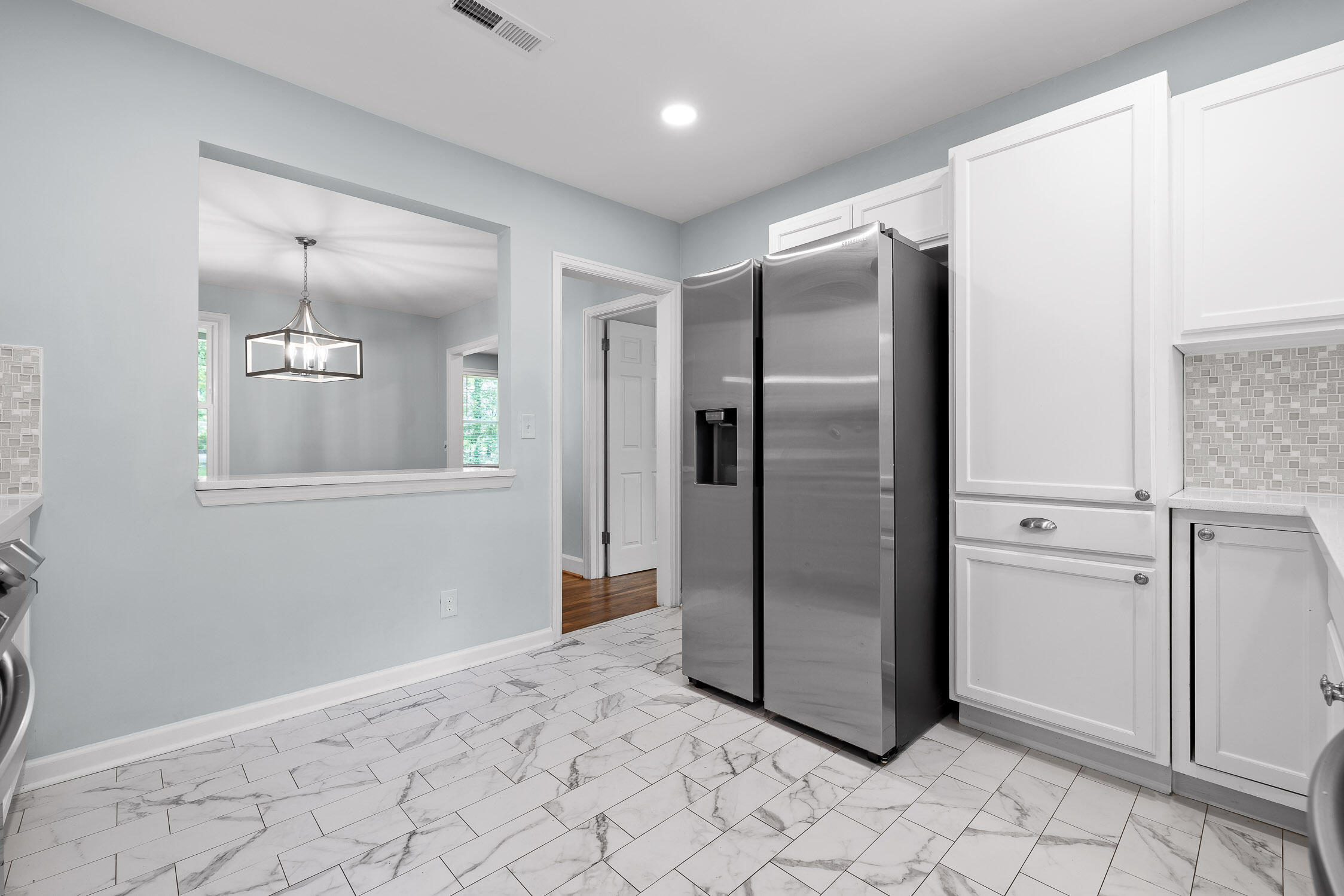 204 Red Riding Hood Trail