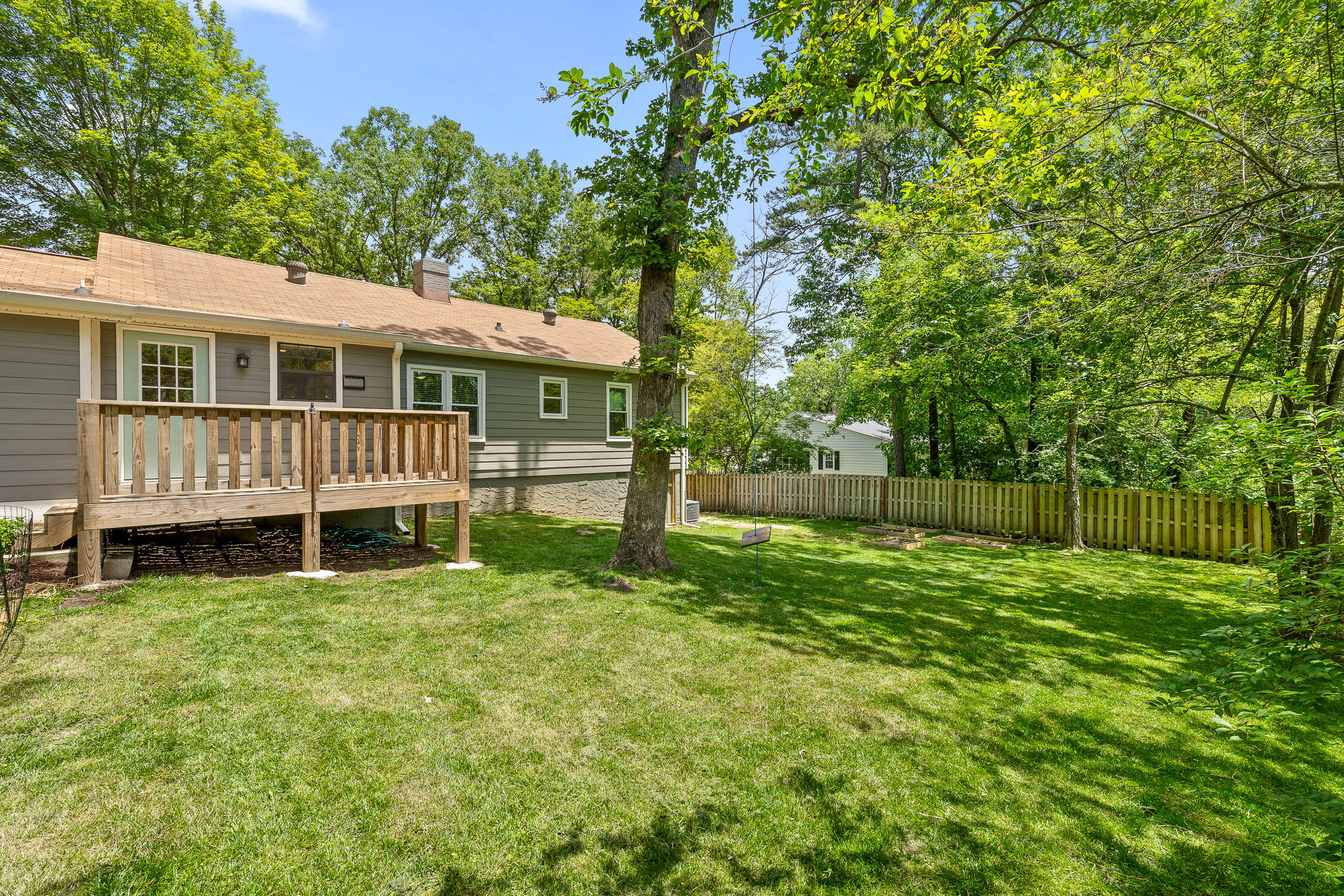 204 Red Riding Hood Trail