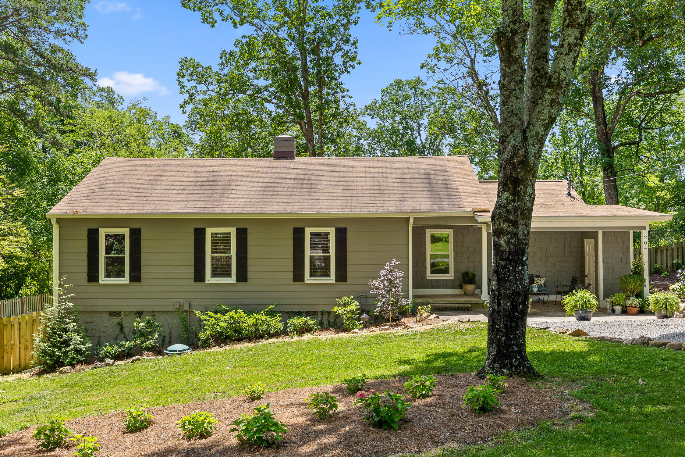204 Red Riding Hood Trail