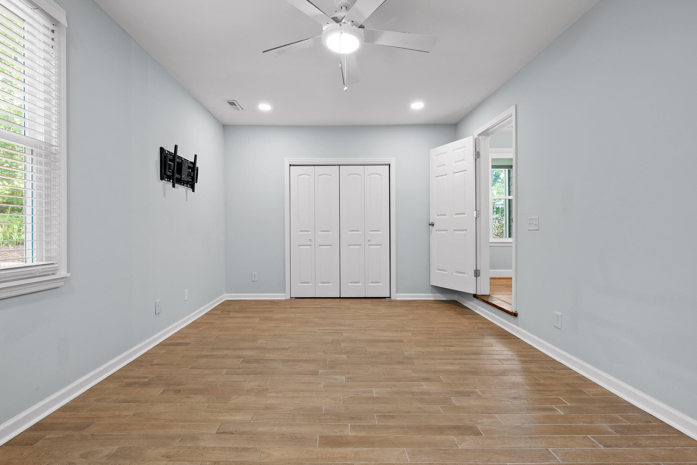 204 Red Riding Hood Trail
