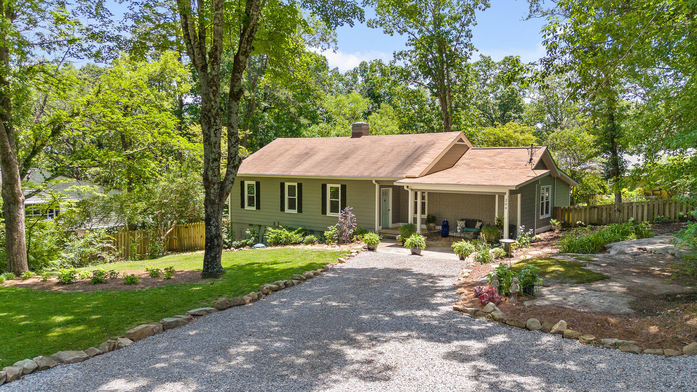 204 Red Riding Hood Trail
