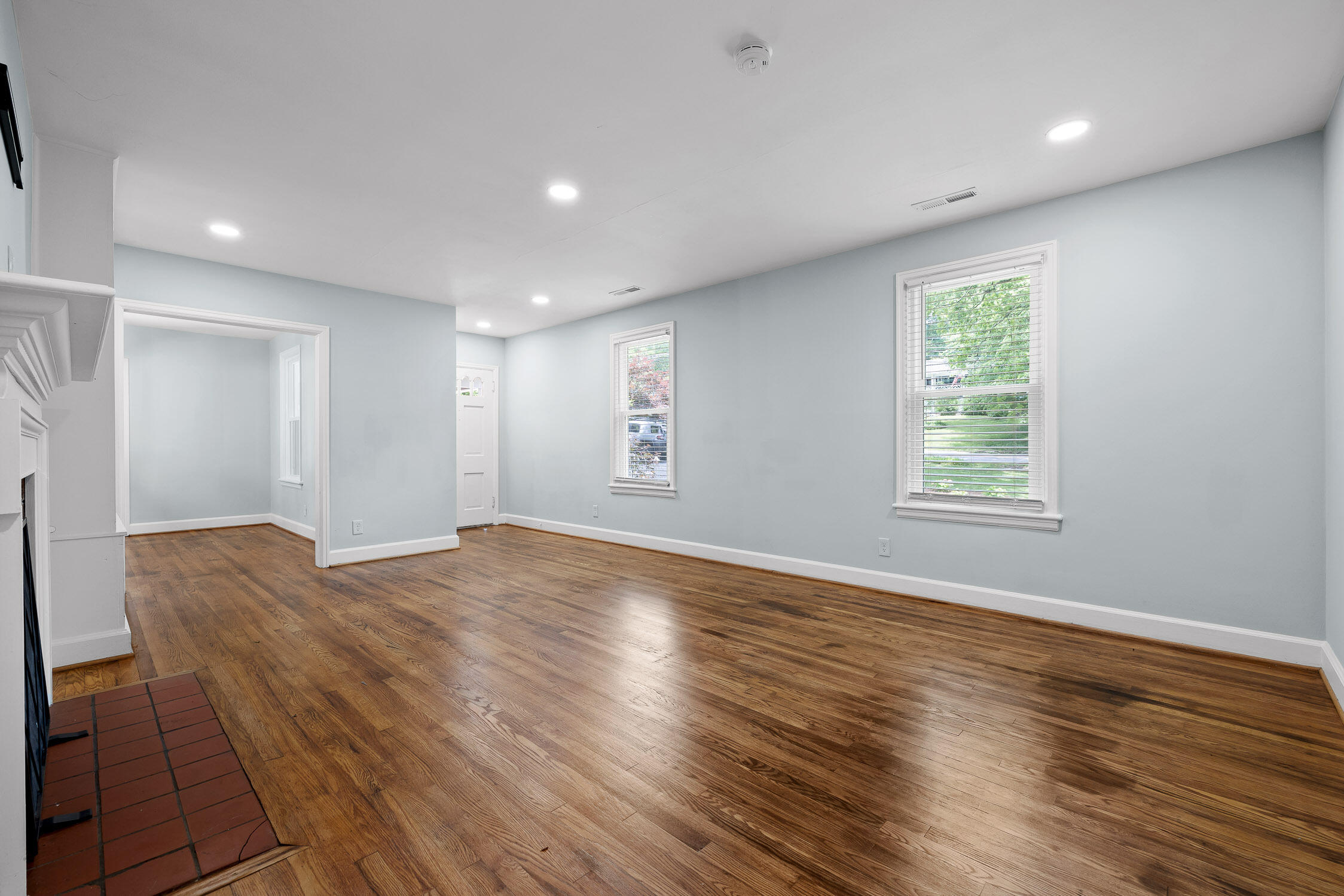 204 Red Riding Hood Trail