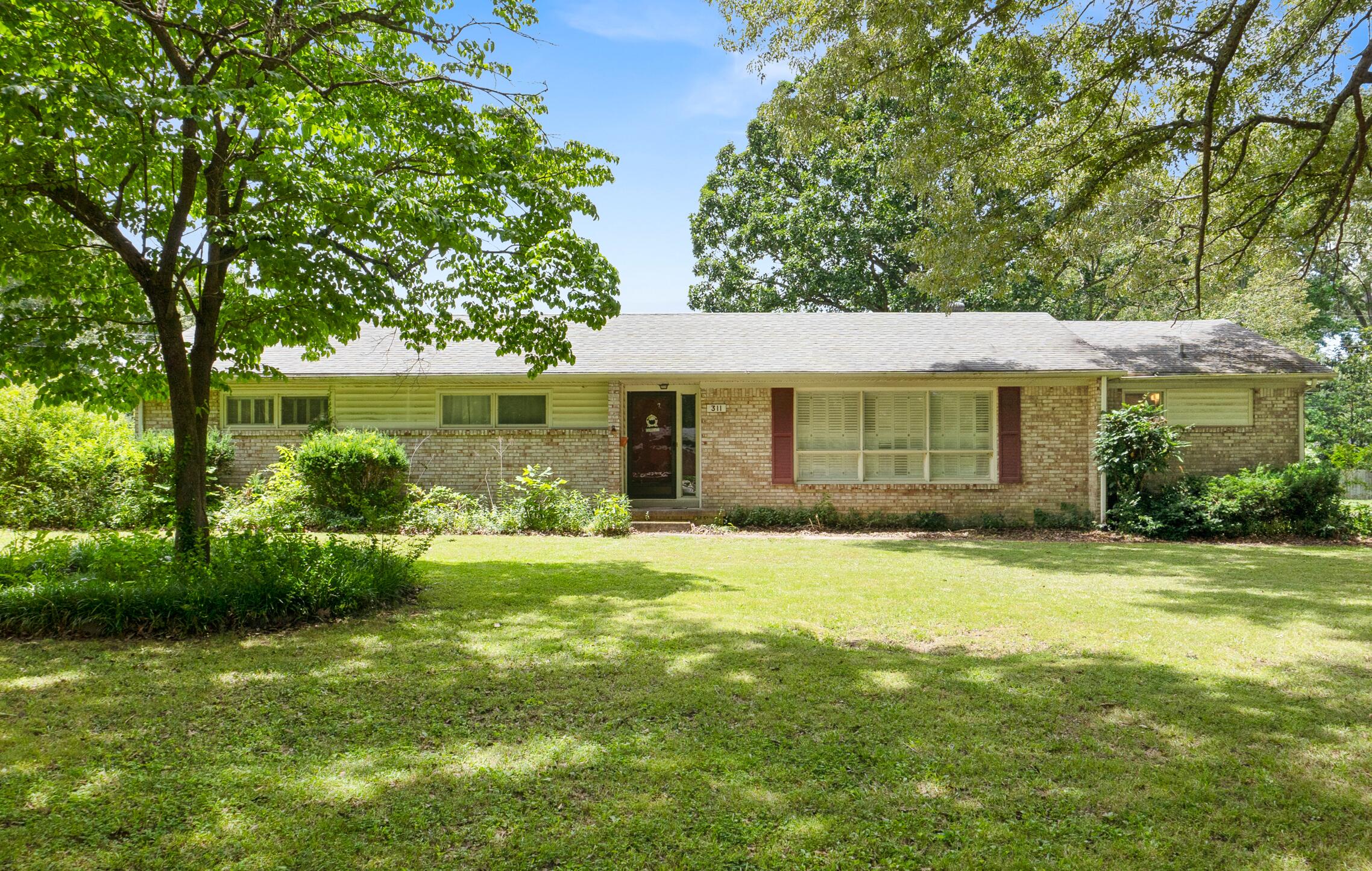 311 Old Fort Street