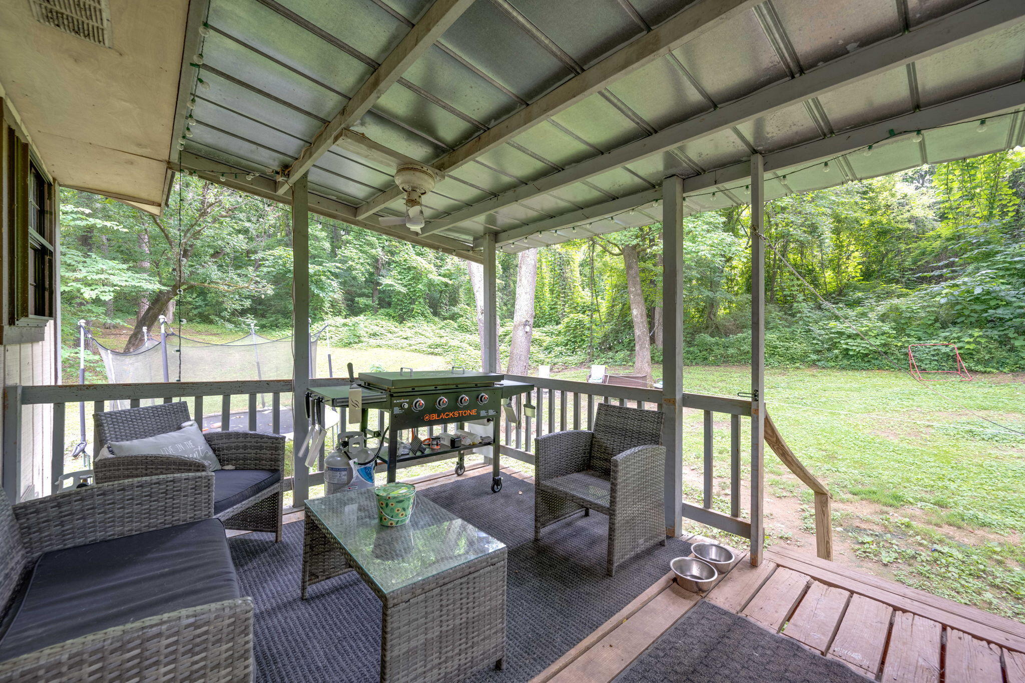 60 Valleywood Circle