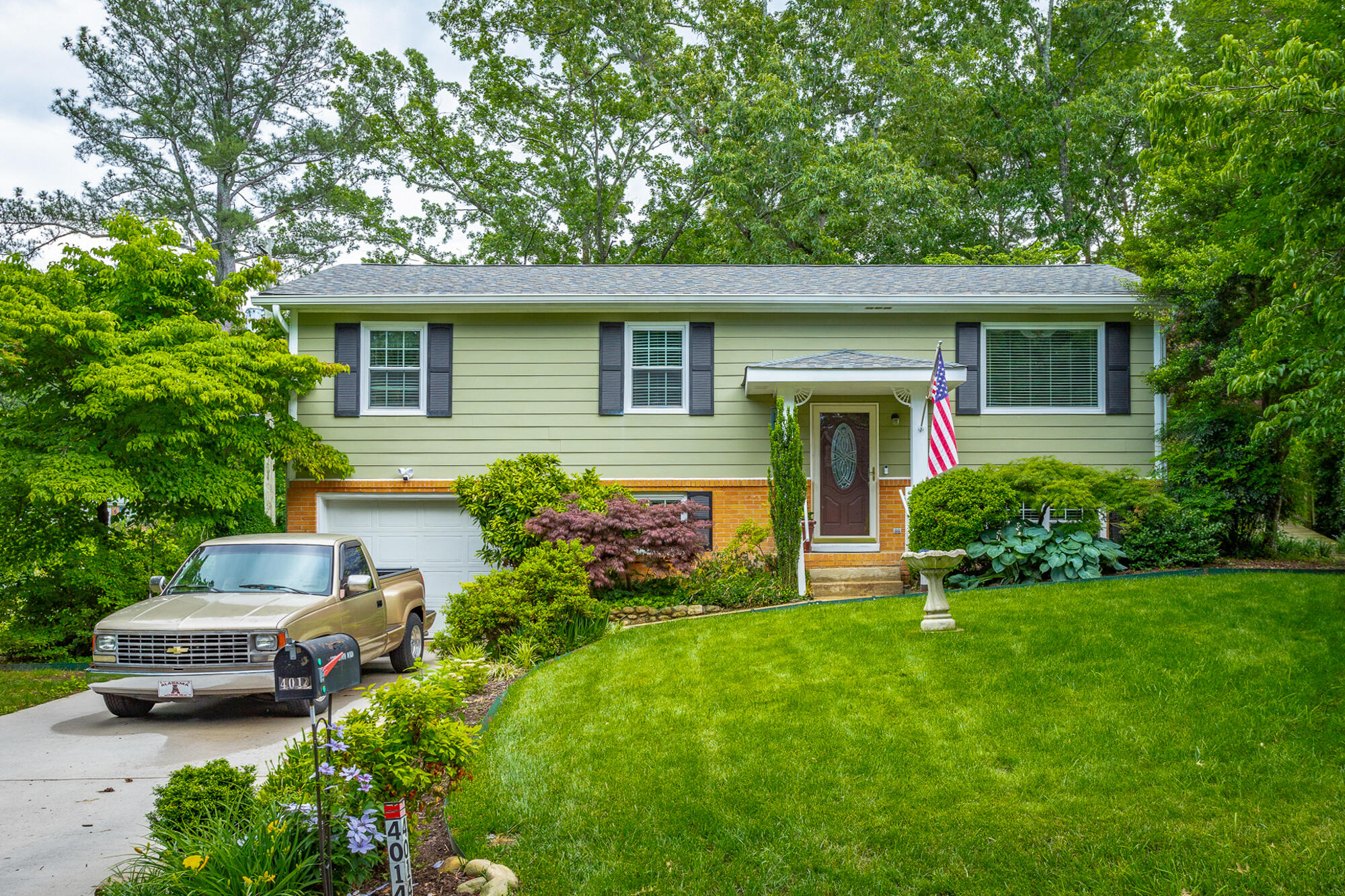 4014 Izlar Drive