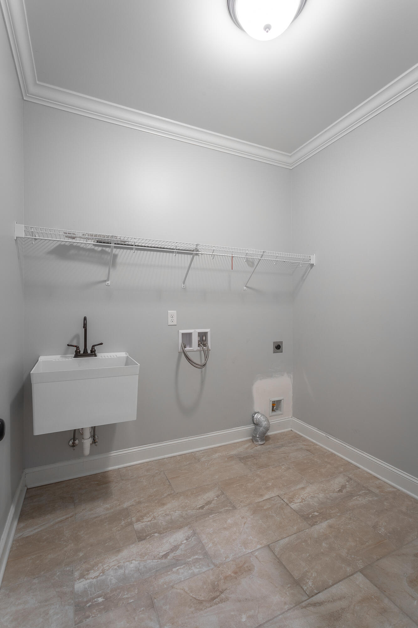 204 Stone Throw Lane