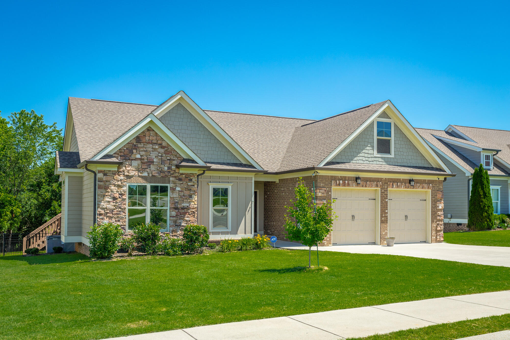 204 Stone Throw Lane