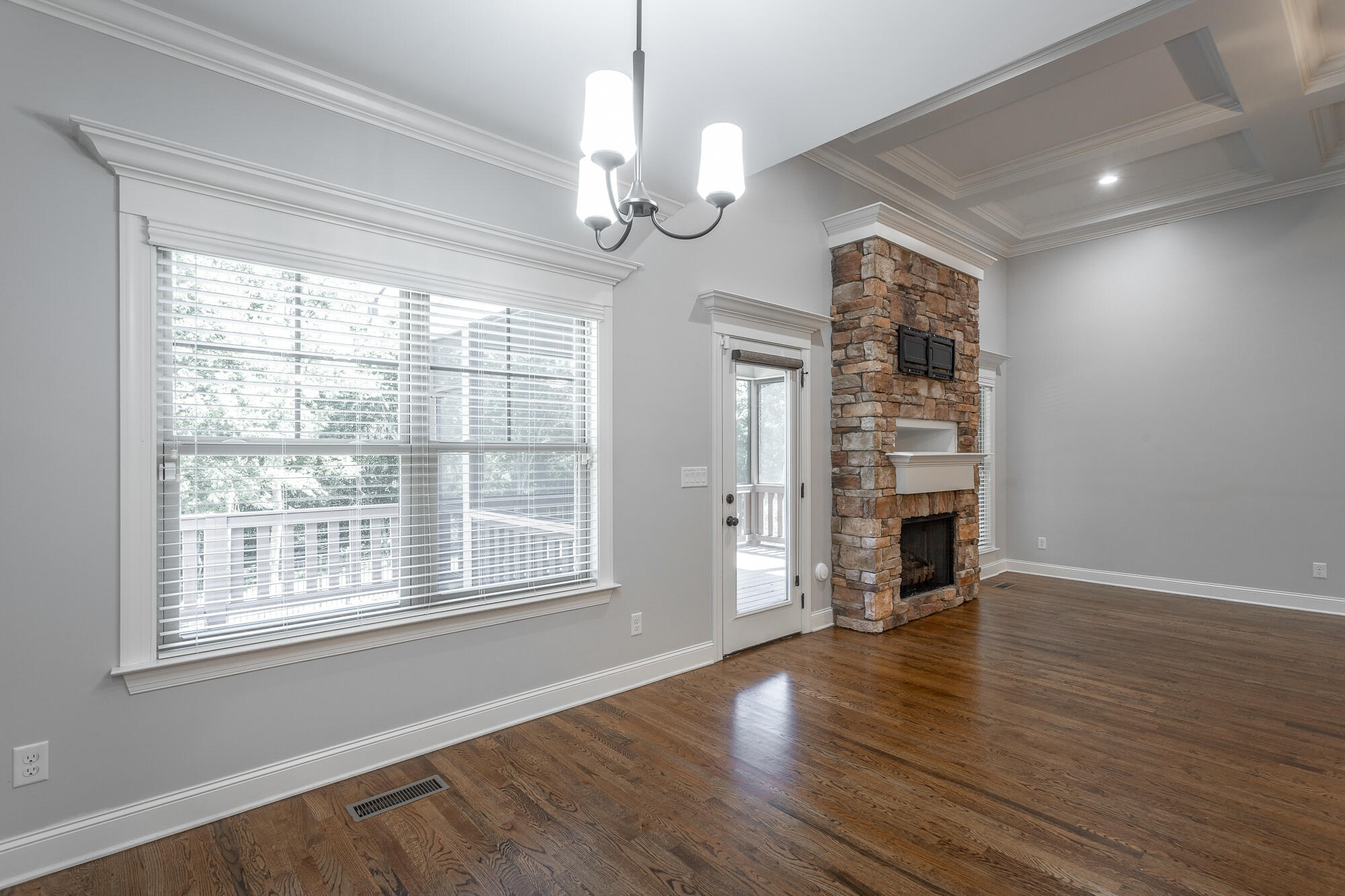 204 Stone Throw Lane