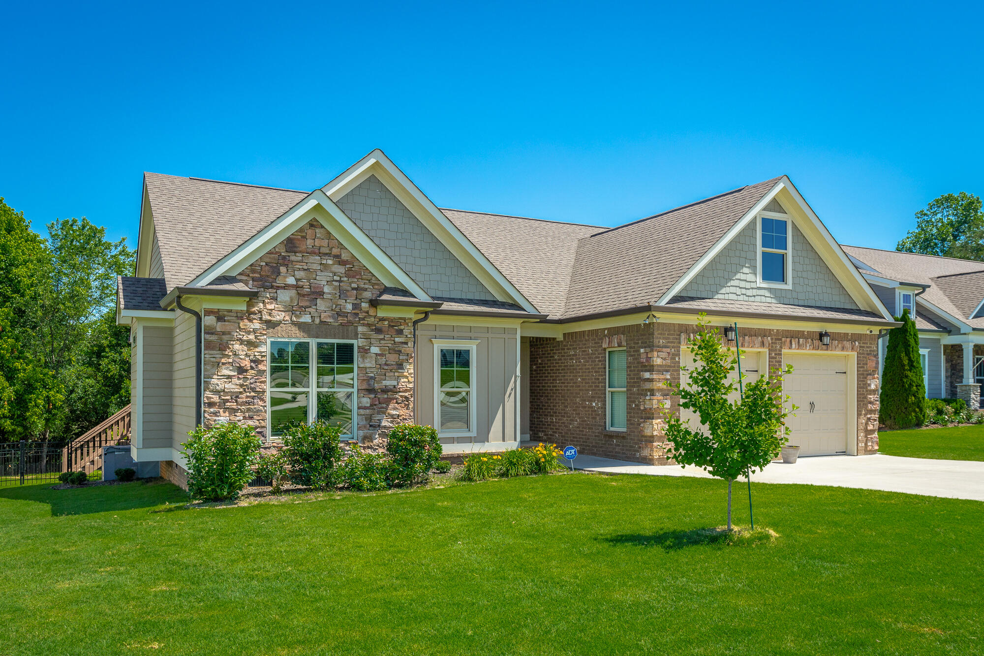 204 Stone Throw Lane