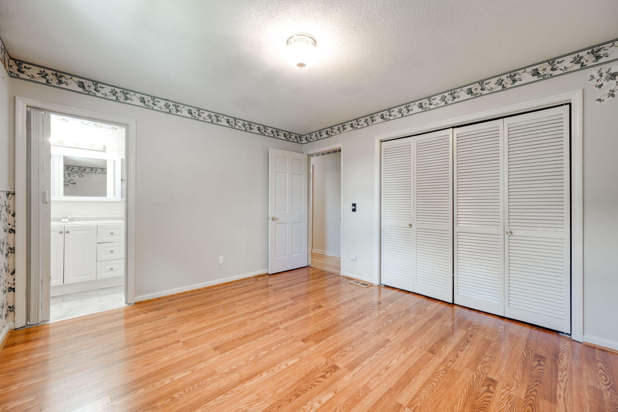 141 Forrest Park Drive