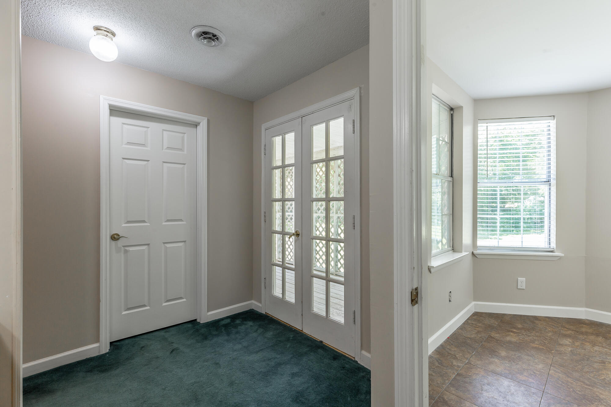 65 Tripp Lane