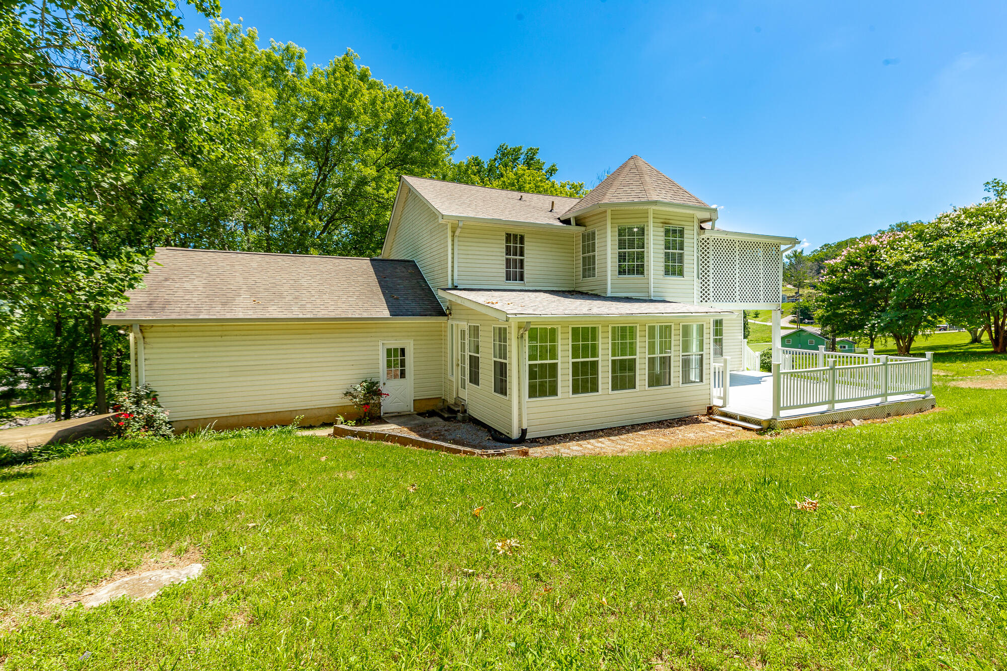 65 Tripp Lane
