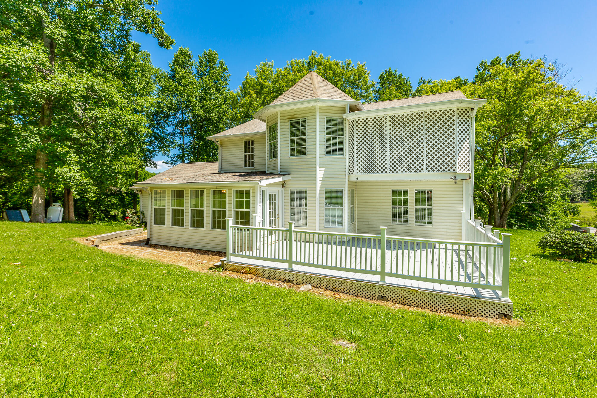 65 Tripp Lane