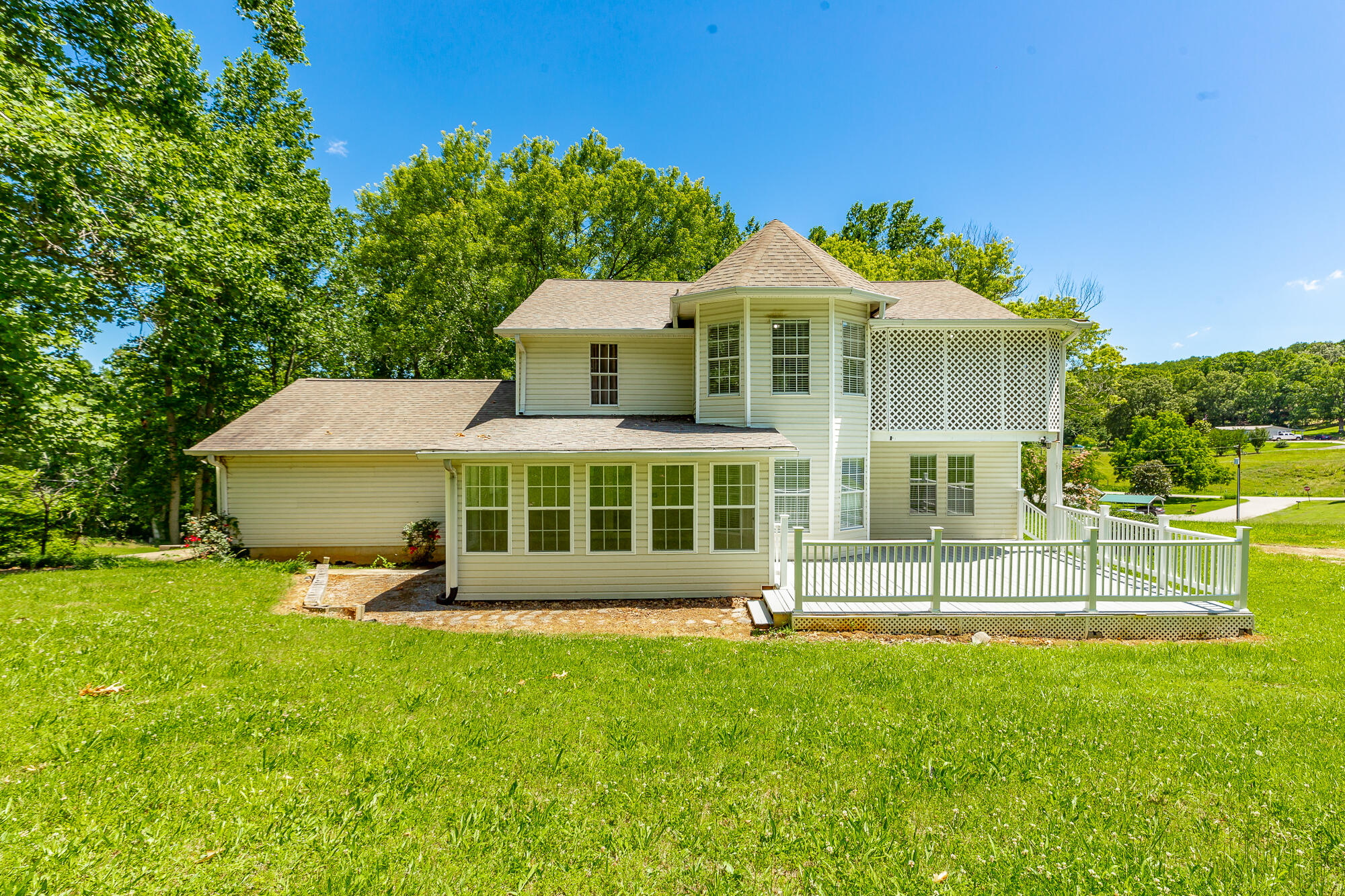 65 Tripp Lane