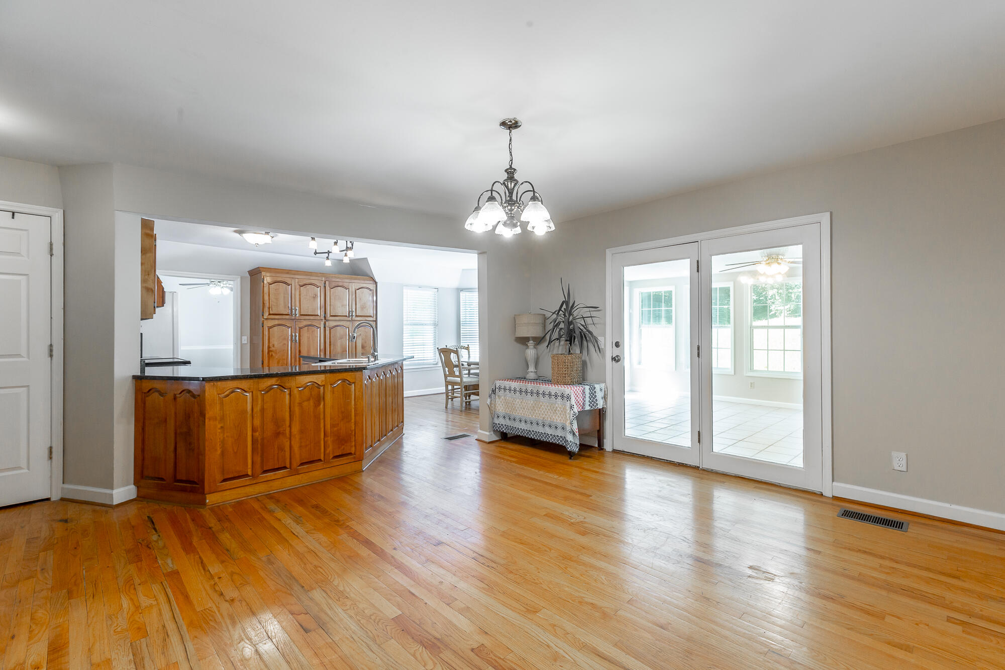 65 Tripp Lane