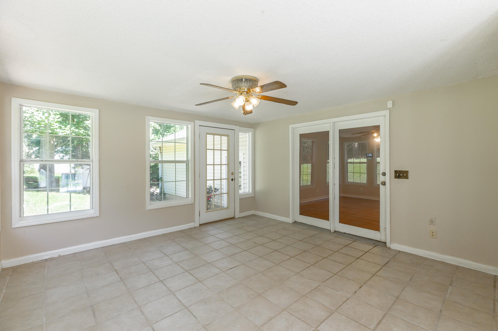 65 Tripp Lane