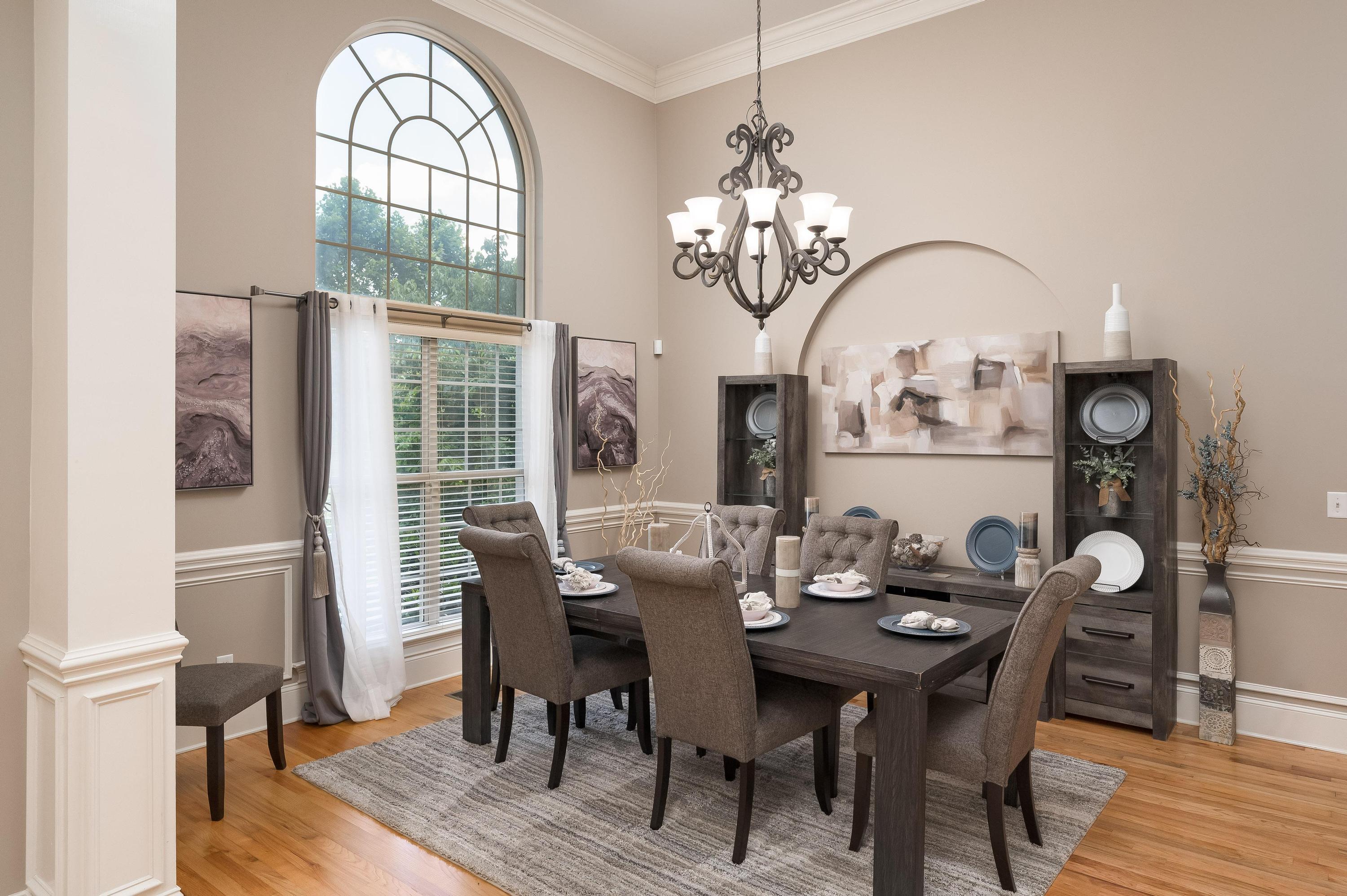 3115 Forest Shadows Drive