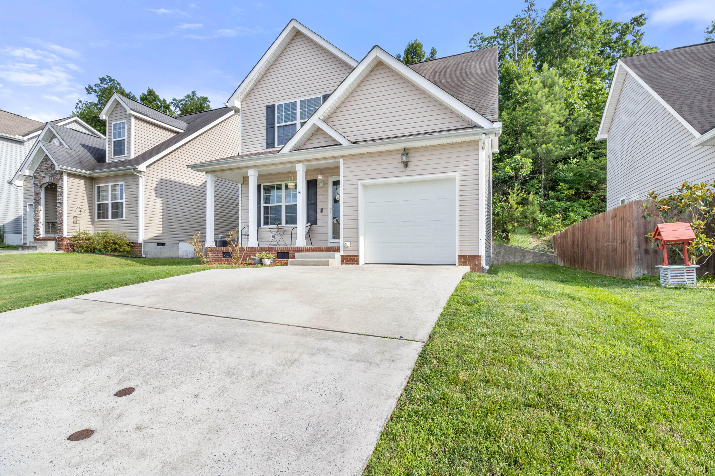 2117 Short Leaf Lane