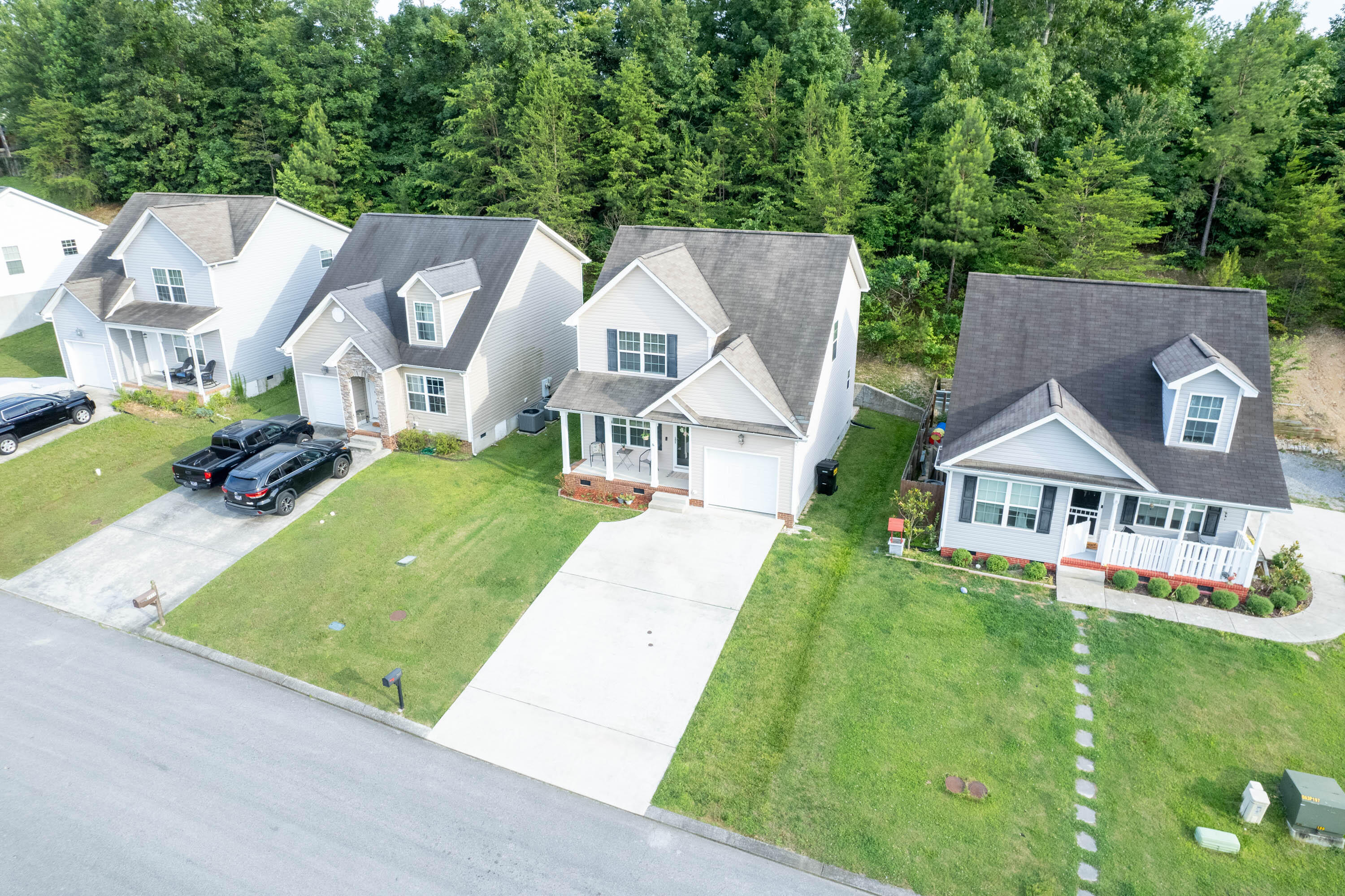 2117 Short Leaf Lane