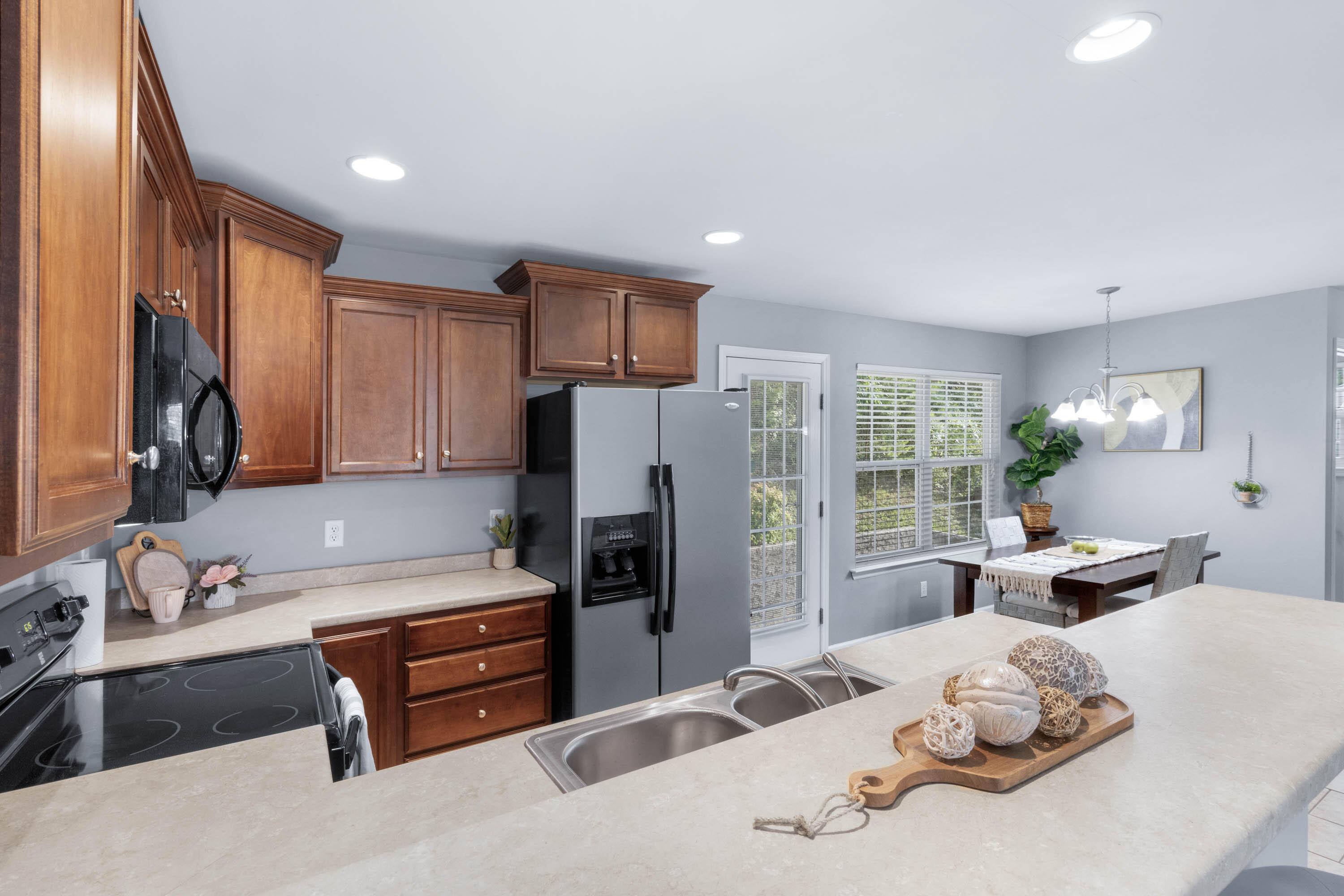 2117 Short Leaf Lane