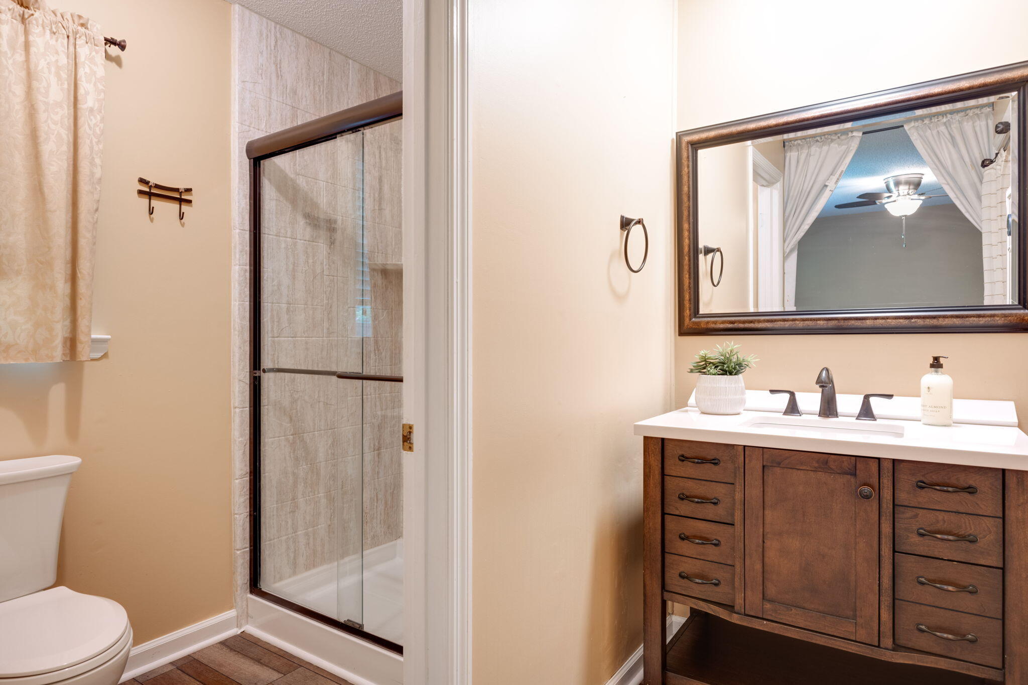 709 Stone Crest Circle