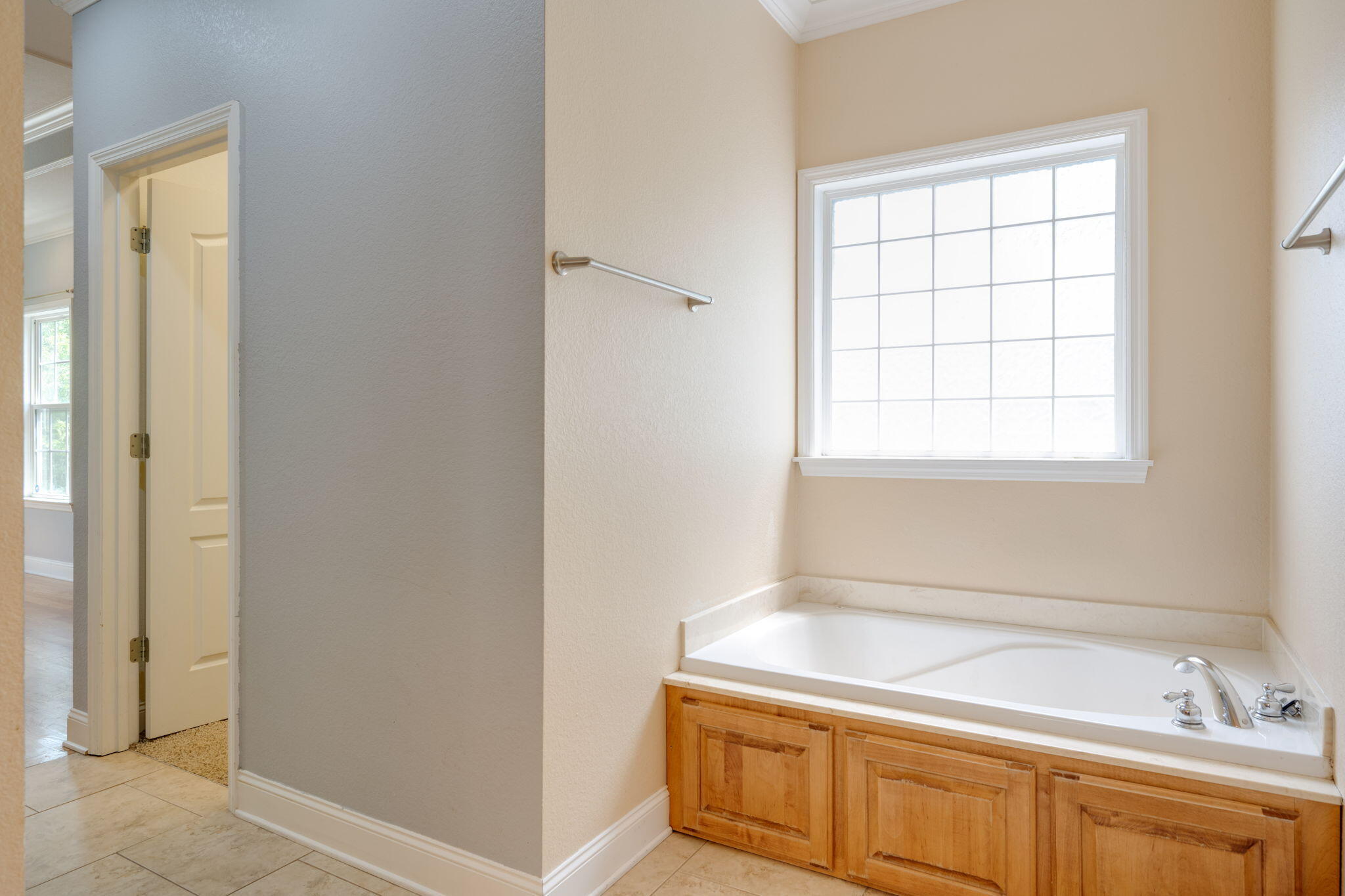 6508 Flagstone Drive