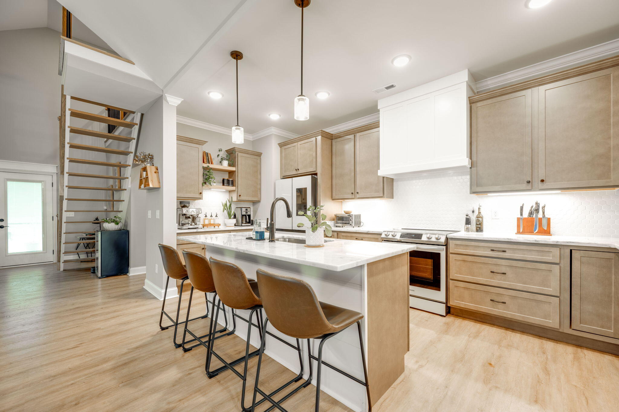 5080 Oop Road