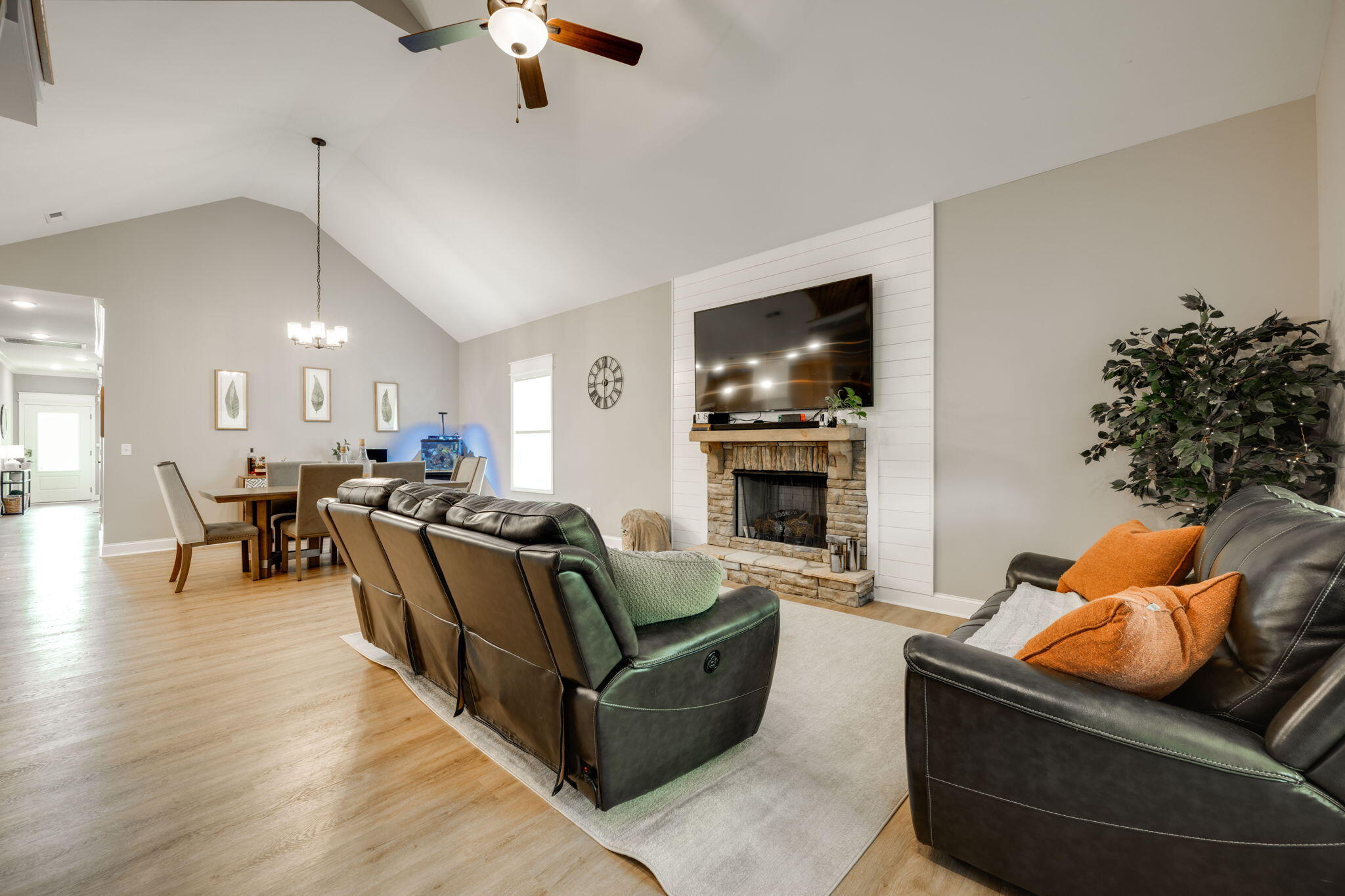 5080 Oop Road