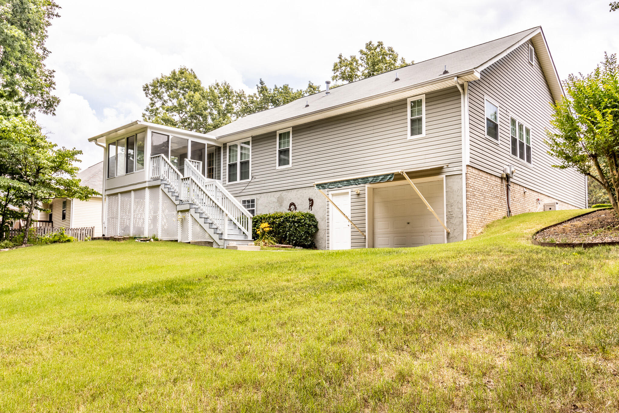 5883 Riley Road