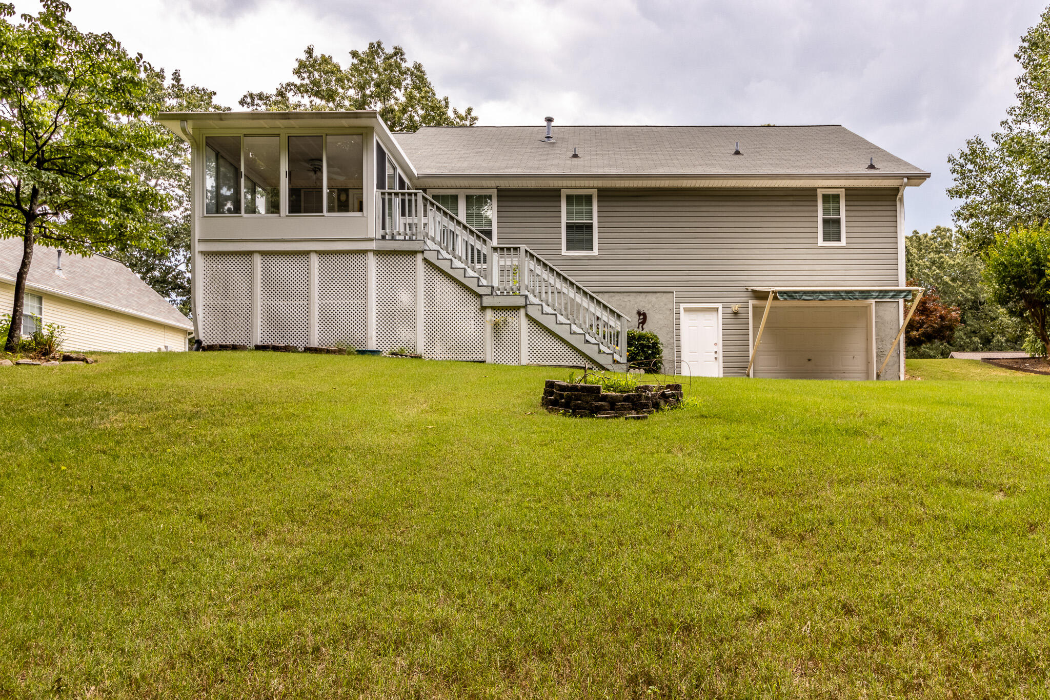 5883 Riley Road