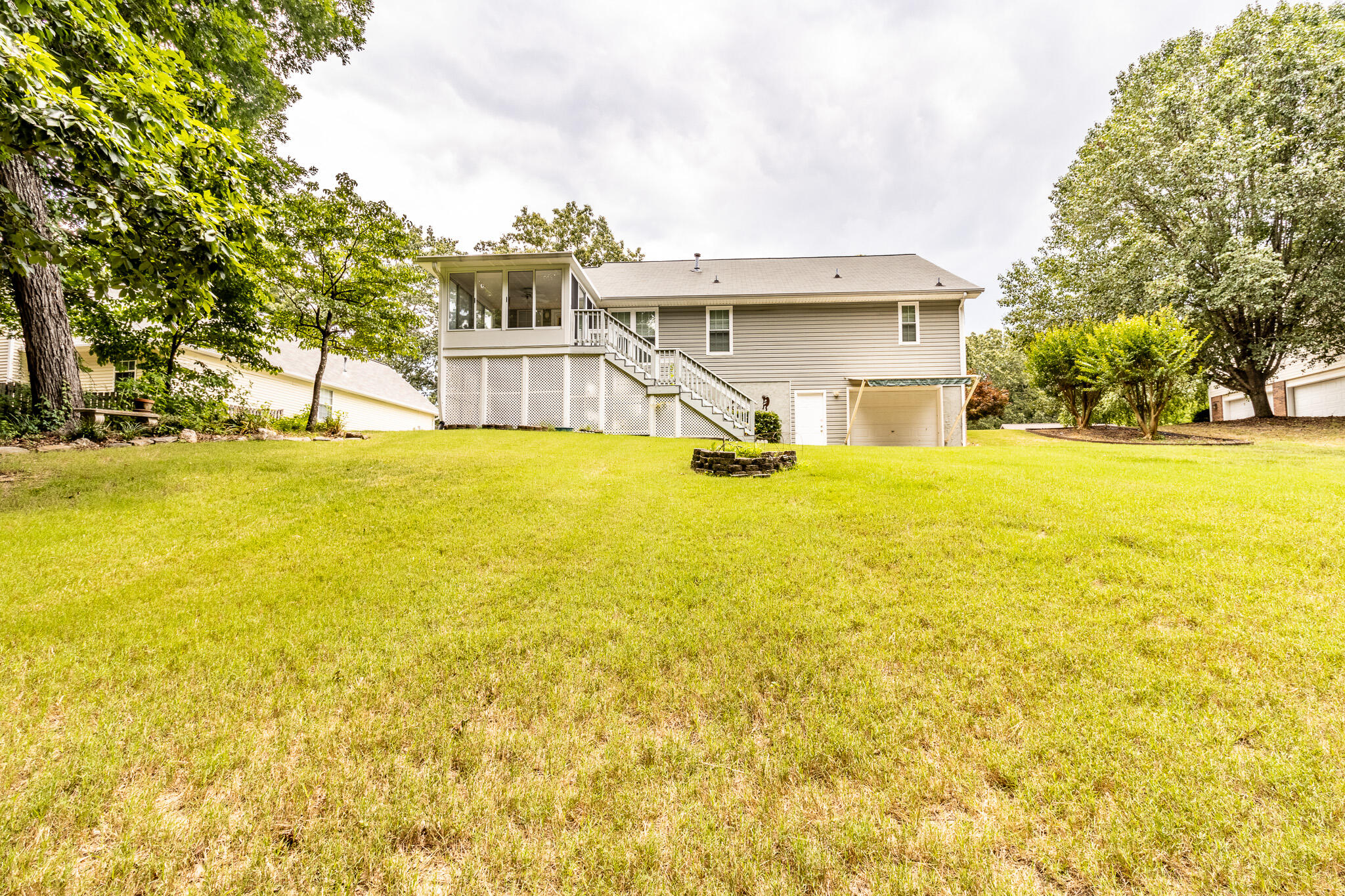 5883 Riley Road
