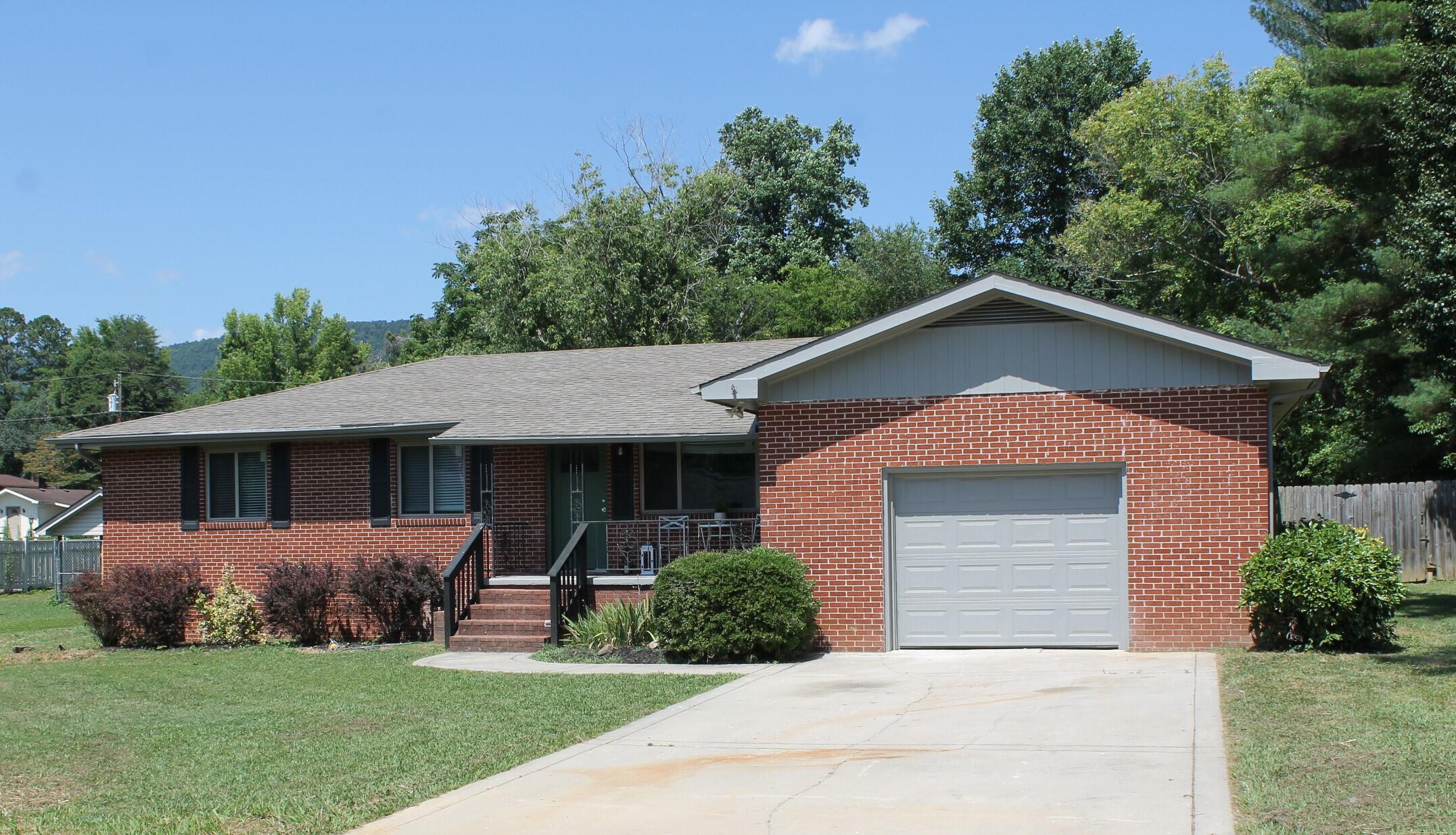 115 Nancy Lane