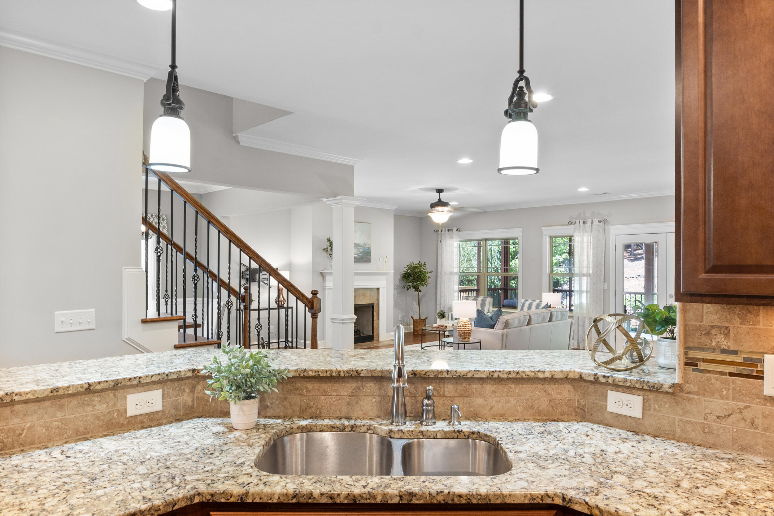 5417 Bungalow Circle