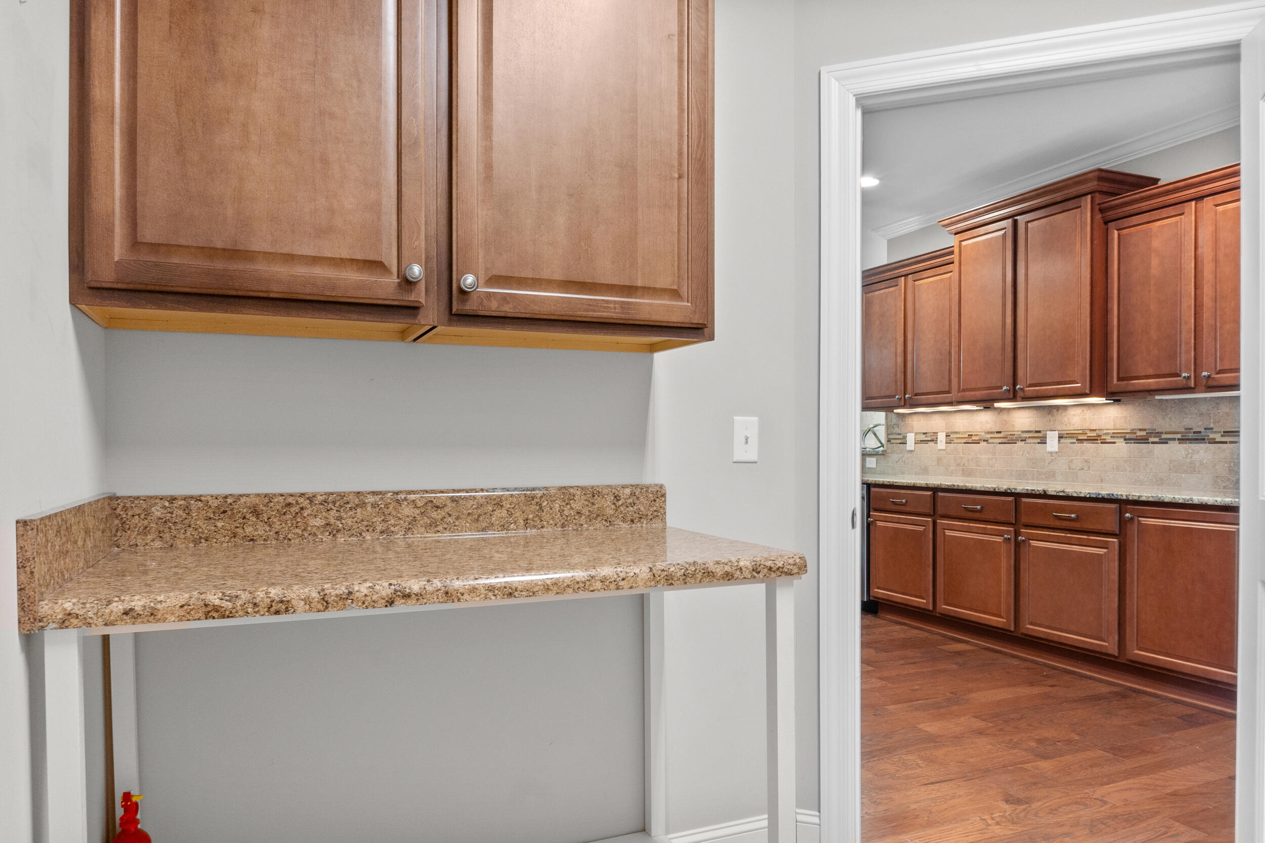 5417 Bungalow Circle