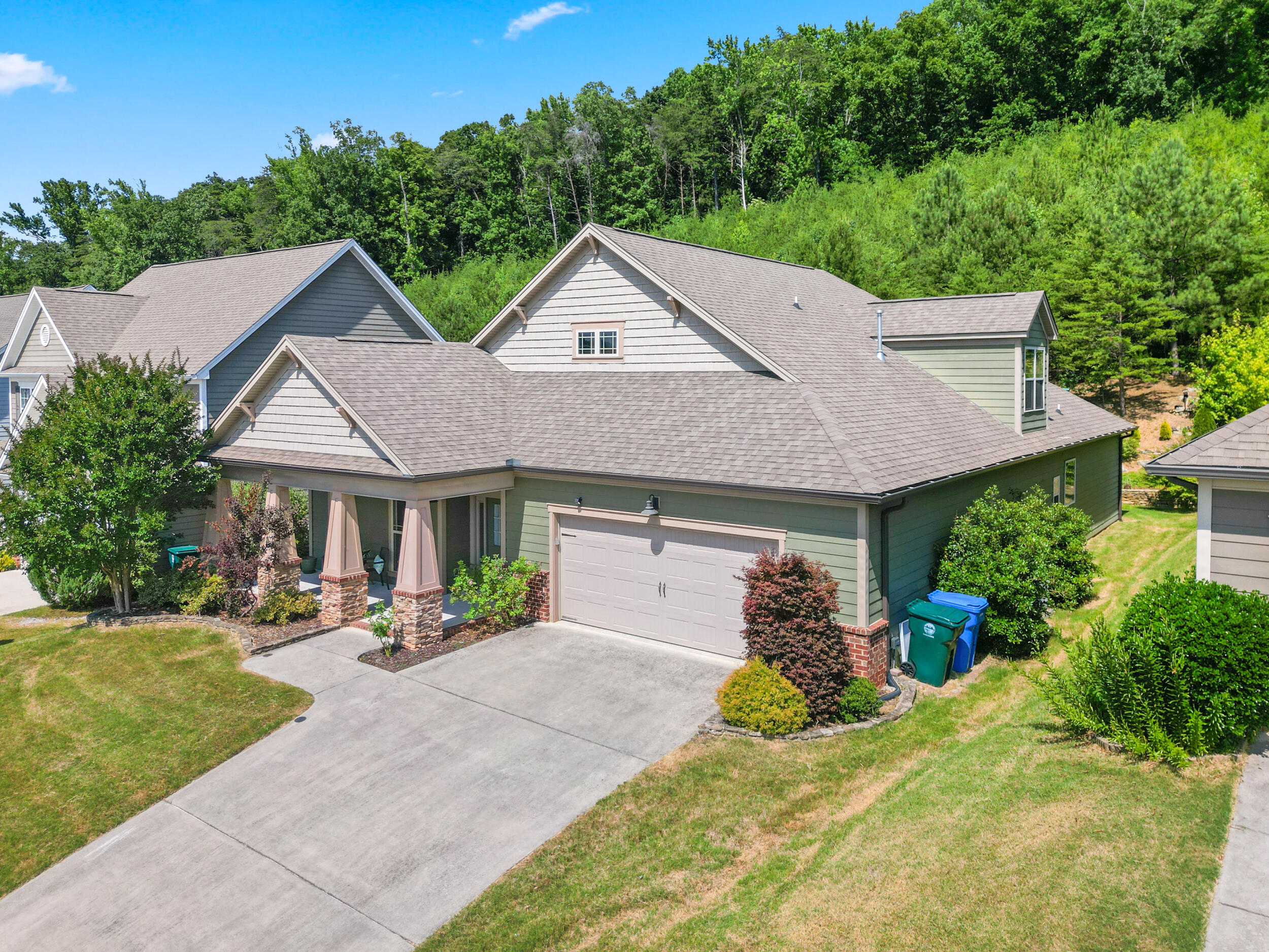 5417 Bungalow Circle