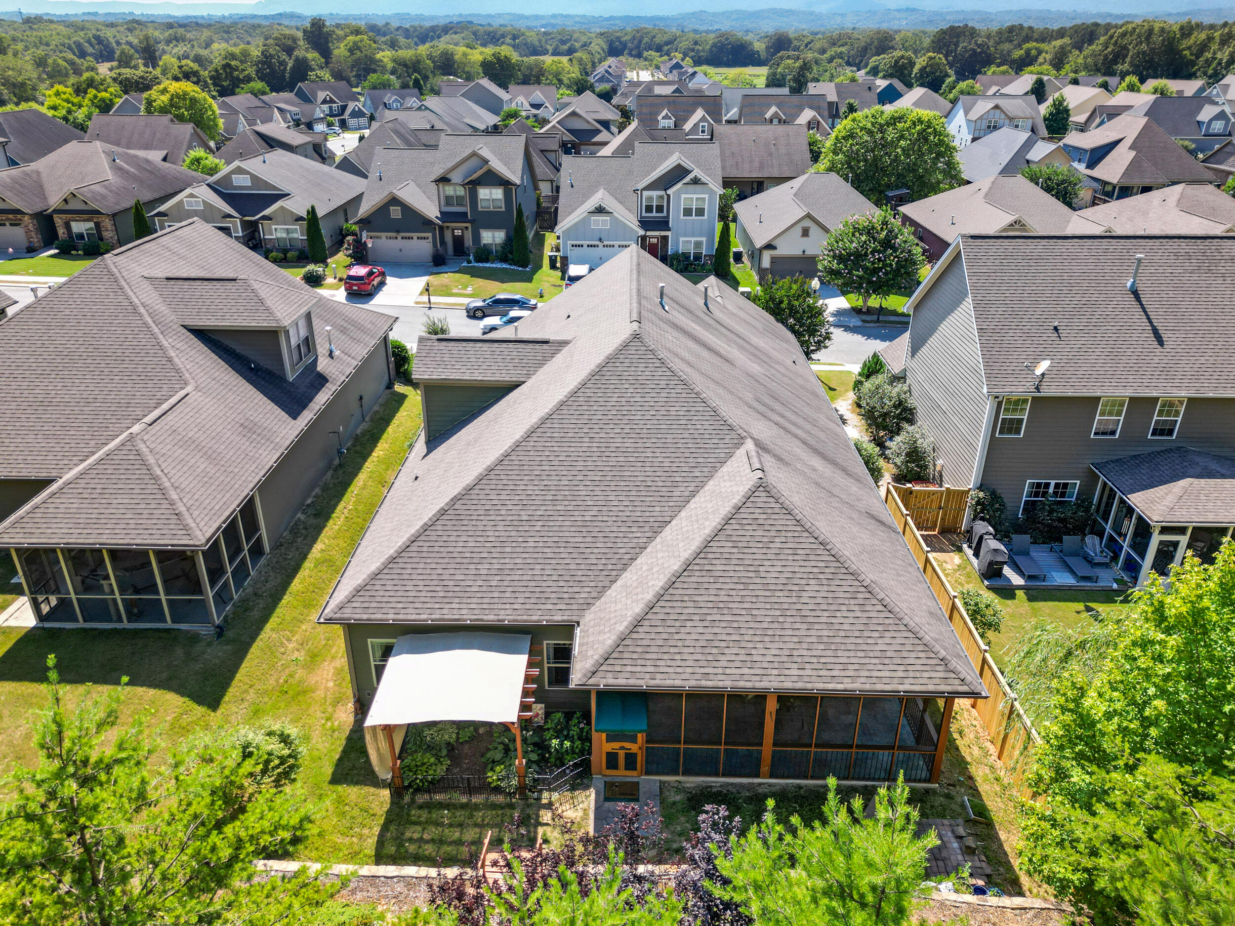 5417 Bungalow Circle