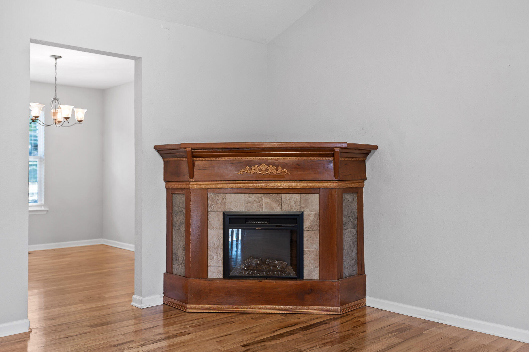 1220 Pendall Lane
