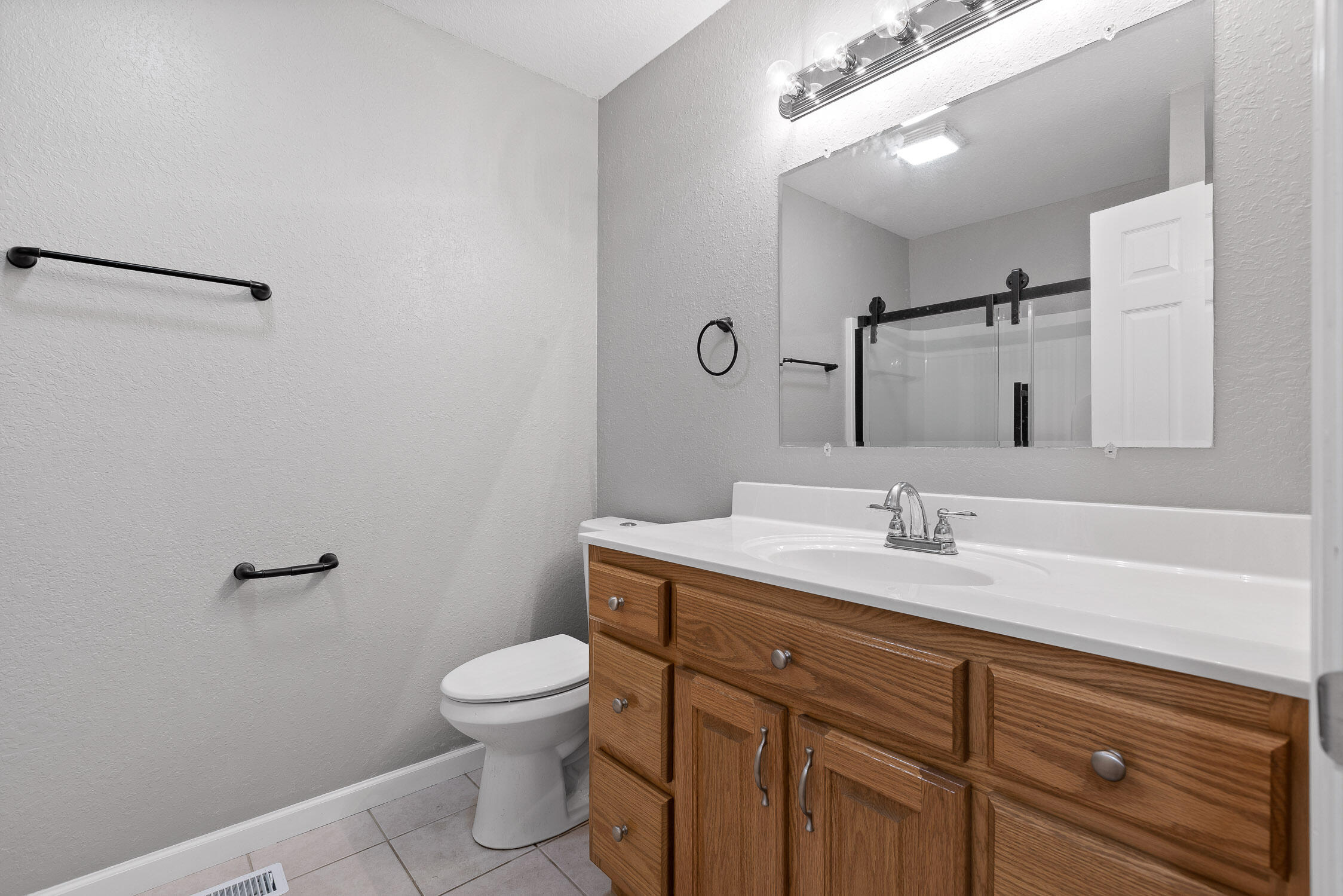 1220 Pendall Lane