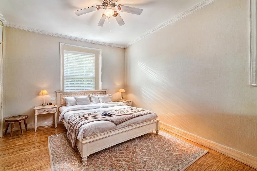 1220 Pendall Lane