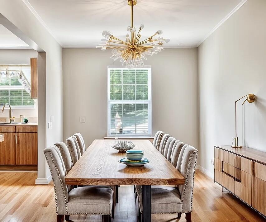1220 Pendall Lane