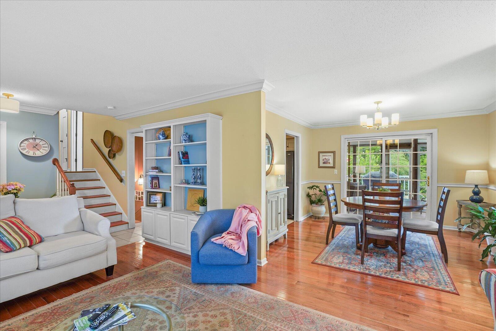 3522 Valley Trail