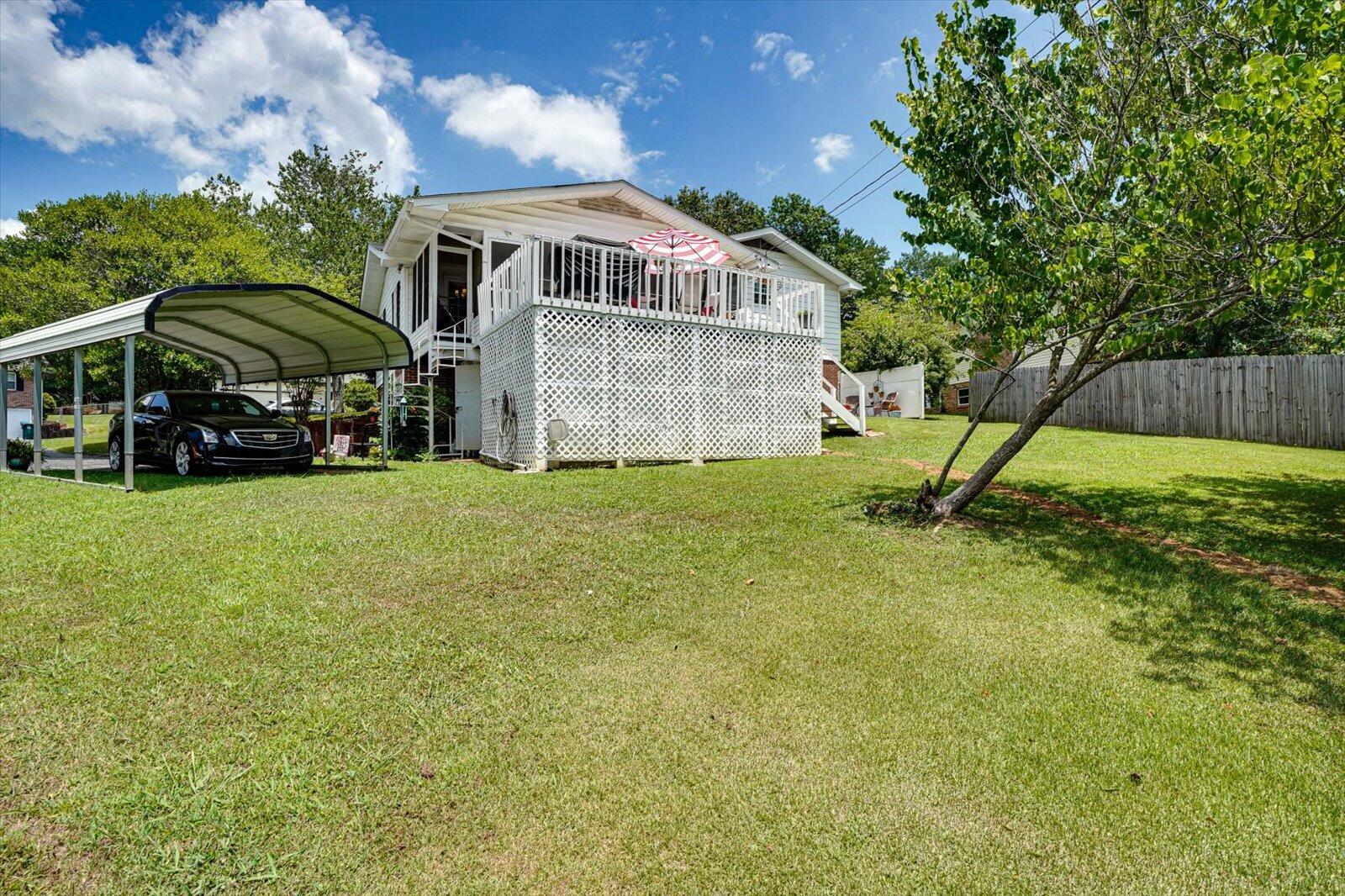 3522 Valley Trail