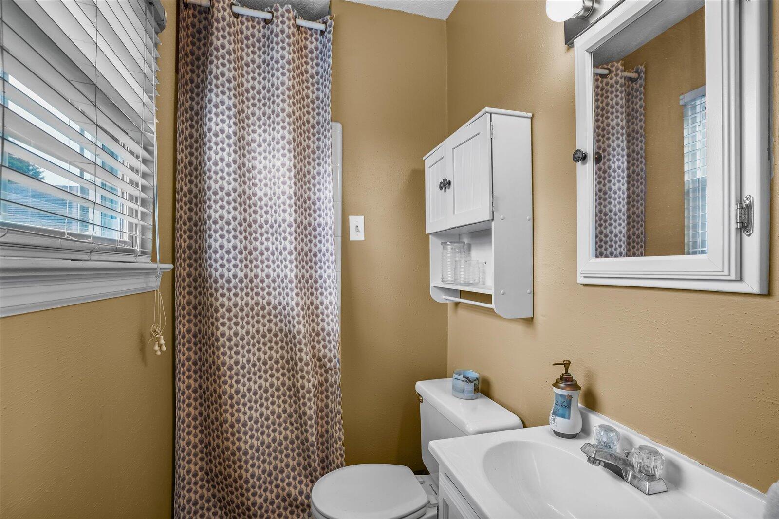3522 Valley Trail